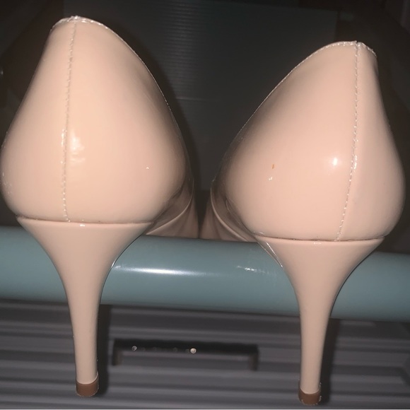 Ukies Size 6.5 High Heel Pumps - Picture 4 of 7